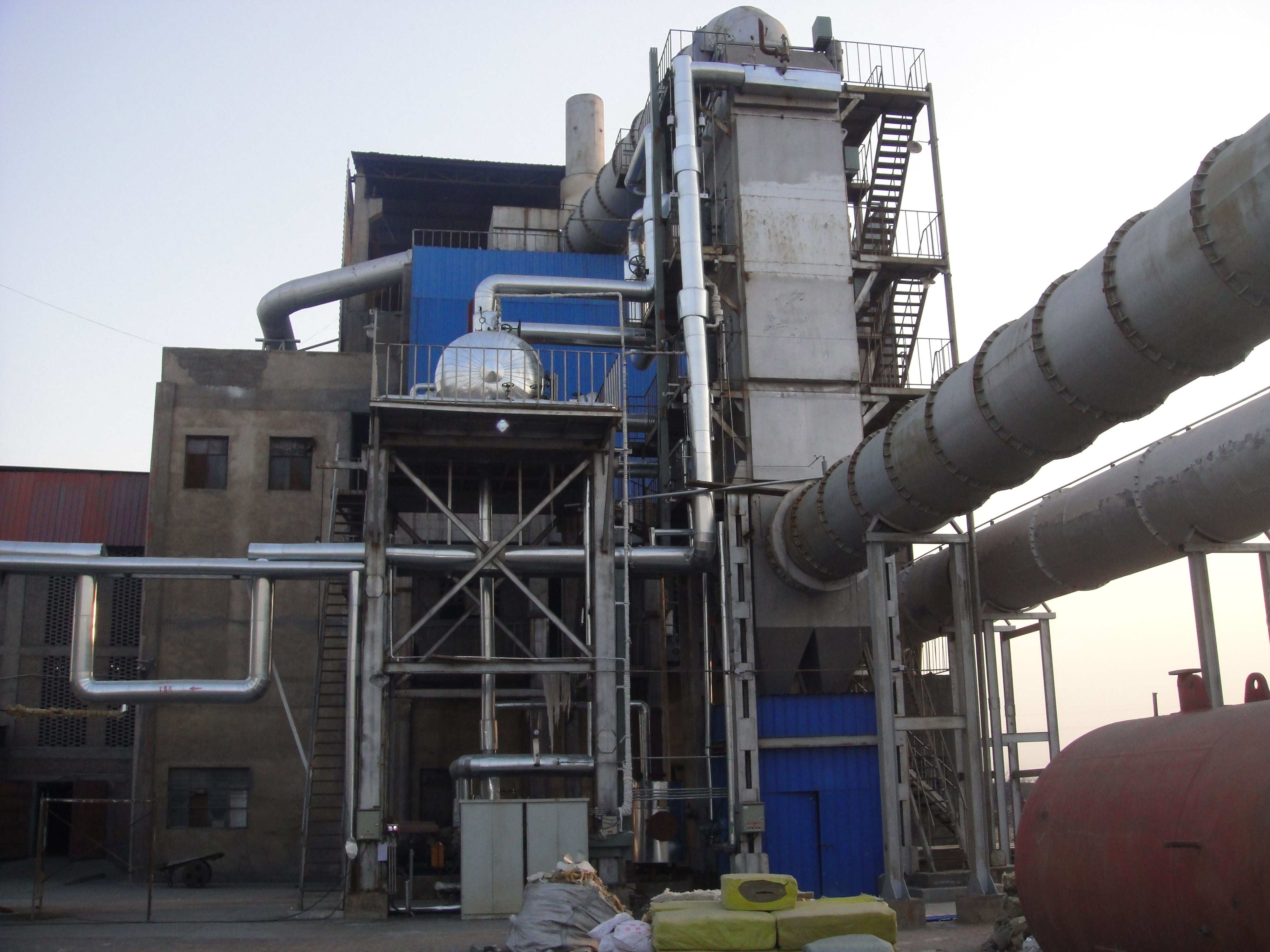 青島凱能鍋爐礦熱爐余熱鍋爐現場